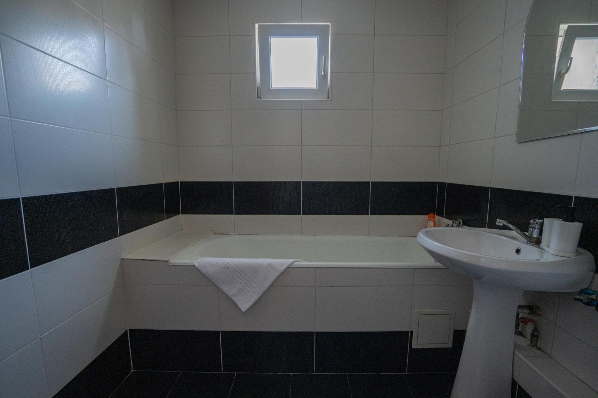 Apartament M & S Bucureşti Ngoại thất bức ảnh